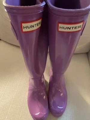 Botas de Lluvia Hunter Gloss Altas Talla 5 Muy Buen Estado Lavanda Foto 1 de 4