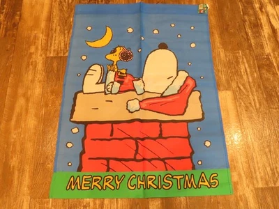 Bandera de jardín Feliz Navidad vintage Snoopy y Woodstock 44"X28" Foto 1 de 4