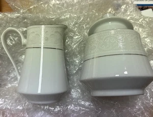 The Recent Collection Crown Ming Fine China Zucker und Milchkännchen Behälter - Bild 1 von 3