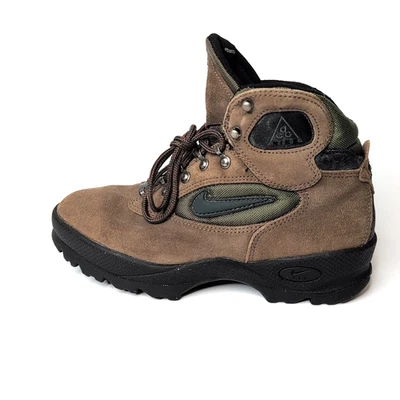 Botas de caminhada vintage anos 90 Nike Air ACG Chugach Earthtone marrom/verde tamanho 9EUA - Imagem 1 de 4