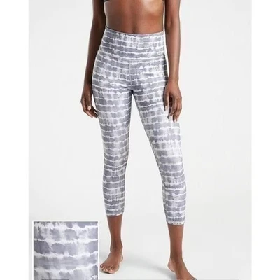 Medias capri estampadas Athleta Elation Tahití lila apagada para mujer talla XL x 20" cortas Foto 1 de 4