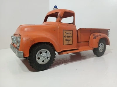 Vintage Tonka State Hi Way Dept. 975 Pressed Steel Pick Up Truck - Image 1 of 4