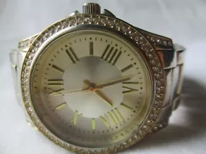 Analog Armbanduhr - Bild 1 von 12