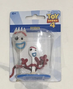Disney Pixar Toy Story 4 Forky 2.5" Mini Figura Figura Mattel Juguete/Topper de Pasteles - Imagen 1 de 3