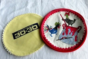 2 VINTAGE COTTON ROUND TORTILLA HOLDERS WARMER ROOSTER PRINT - Picture 1 of 2