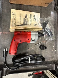 MILWAUKEE 6793-1 PISTOLA A VITE PER IMPIEGHI GRAVOSI MADE IN US NUOVO VECCHIO MAGAZZINO NOS - Foto 1 di 7