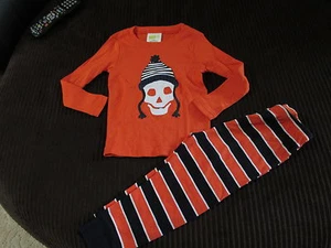 NWT Boys, 2/2T, 3/3T, 6 Crazy 8 Spooky Skeleton Cotton Pajamas-HALLOWEEN!! - Picture 1 of 1