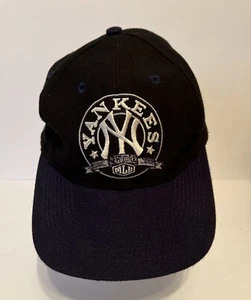 Vintage NY Yankee's MLB Hat. Rare Acrylic/Wool SnapBack - Picture 1 of 7
