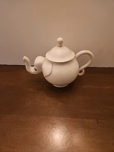 Elephant Teapot Lustre 1976 - Picture 1 of 10