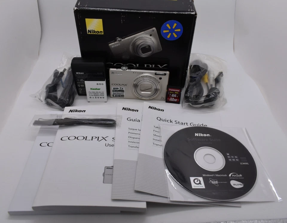 Cámara digital Nikon Coolpix S6000 14,2 MP 7X zoom plateada completa - totalmente probada Foto 1 de 4
