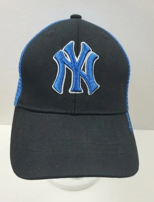 Gorra de béisbol con tirantes Harry Potter Ravenclaw de los Yankees de Nueva York 2024 SGA Foto 1 de 4