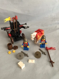 LEGO set 6039 Twin Arm Launcher VINTAGE CASTLE 100% complete NO instructions - Picture 1 of 6