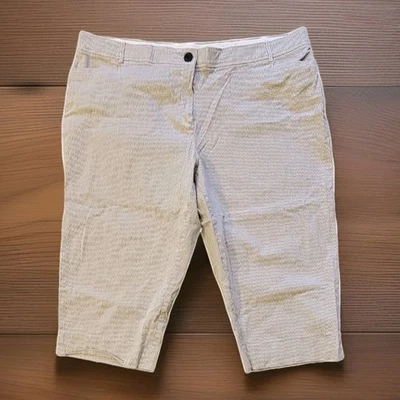 Studio Works Womens Size 24W Striped Capris Pants Shorts - Image 1 of 4
