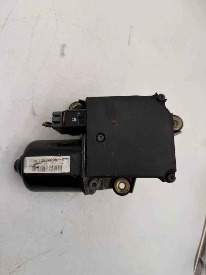 1998-2005 Chevrolet GMC Oldsmobile Windshield Wiper Motor OEM 15036008 - Image 1 of 4