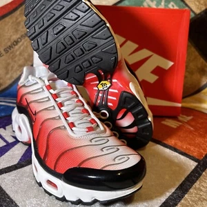 Nike Air Max Plus (GS) Youth Size 5.5 / Women’s Size 7 FD9768-100 - Picture 1 of 9