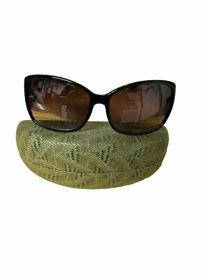 Steve Madden S5288 Zebra Oxan Sunglasses With Green Corinne McCormack Hard Case - Image 1 of 4