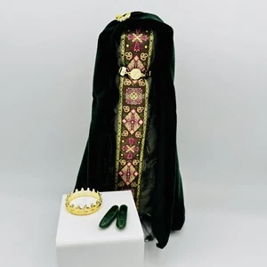 Barbie Puppe Mittelalter Kleid Kleid Prinzessin Irland Umhang Krone Schuhe - Bild 1 von 5