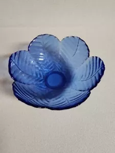 Vintage Cobalt Blue Lotus Flower Leaf Serving Bowl Pressed Glass Vegetable Salad - Picture 1 of 12