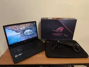 Portatil ASUS ROG Strix Scar - GTX 1070 - 17-8750HQ - Foto 1 di 12
