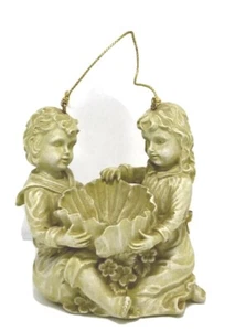 Ornament Garden Boy Girl Sitting Holding Large Poppy Flower Resin Vintage - Picture 1 of 4