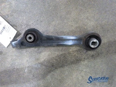 Brazo de control inferior superior trasero derecho Chrysler 300 2012-2023 6,2 L 68079723AB 7398 Foto 1 de 4