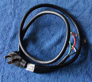 6 FUSS 4 ZINKEN ELEKTRISCHER TROCKNER NETZKABEL - Bild 1 von 3