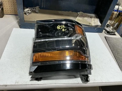 Driver Headlight Classic Style Fits 16-19 SILVERADO 1500 PICKUP 855033 - Image 1 of 4