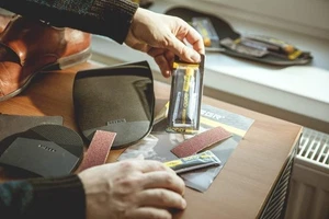 Pegamento Kabber Bond para reparación de zapatos | Pegamento de reparación de zapatos | Multiuso Super... - Imagen 1 de 4