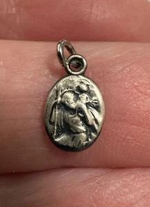 Tiny Vintage Signed ANSON Sterling Silver SAINT ANTHONY of PADUA Medal Charm - Picture 1 of 3