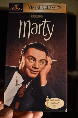 Marty 1954 VHS 2000 Ernest Borgnine Betsy Blair BRAND NEW - Image 1 of 3