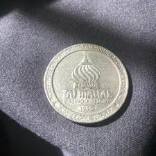 Vintage $1 Trump Taj Mahal Atlantic City Casino Resort 1990 Game Coin