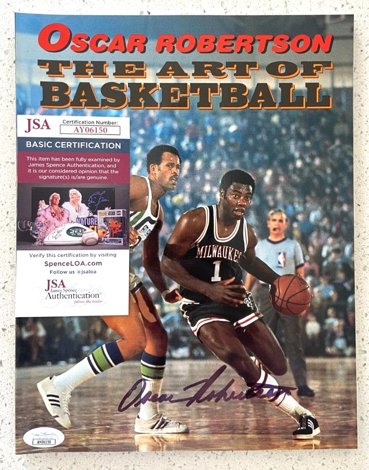 OSCAR ROBERTSON SIGNED THE ART OF BASKETBALL PAPERBACK BOOK CINCINNATI BUCKS JSA - Image 1 of 2