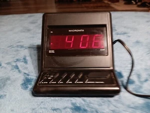 Vintage Micronta Contemporary Digital Alarm Clock - Picture 1 of 3