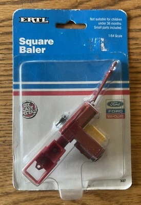 1991 Ertl Ford New Holland Square Baler 1/64 Scale #337 - Image 1 of 2