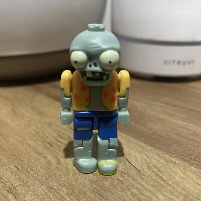 K’NEX Plants Vs Zombies Big Wave Beach Zombie Figure Toy - Image 1 of 4