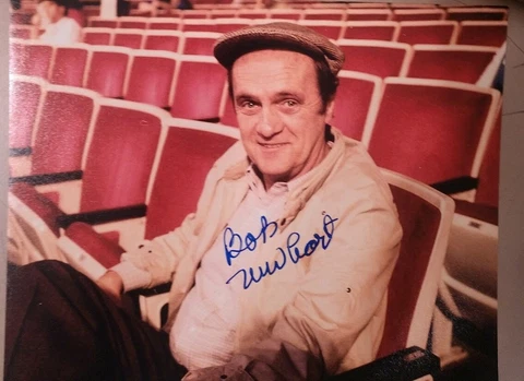 BOB NEWHART SIGNED 8X10 PHOTO NEWHART SHOW BIG BANG THEORY W/COA+PROOF RARE WOW Cover