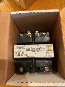 TRASFORMATORE CONTROLLO INDUSTRIALE QUADRATO D SERIE A 9070 K50 D23 USA NOS BS-54 - Foto 1 di 1