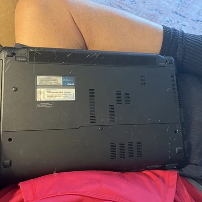 华硕 X54C 笔记本电脑 PC 15.6" 英特尔奔腾处理器 | 适用于零件/维修 — 第 1/4 张图片