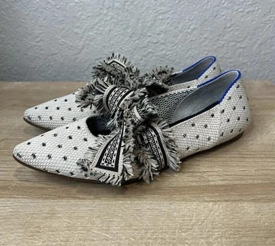 Zapatos para mujer Rothy’s Mary Jane de esmoquin con lazo 7 raros Foto 1 de 4