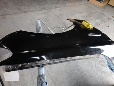 Guardabarros derecho pasajero para BMW 535i GT 448125 10-17 Foto 1 de 4