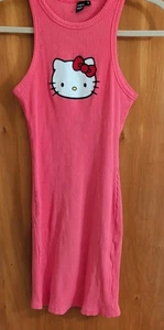 Vestido Shein x Hello Kitty and Friends Rosa Talla Pequeña  - Imagen 1 de 6
