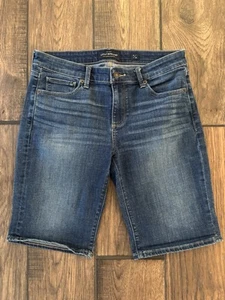 Lucky Brand The Bermuda Blue Denim Jean Shorts Women's Size 6 Mid Rise - Picture 1 of 6