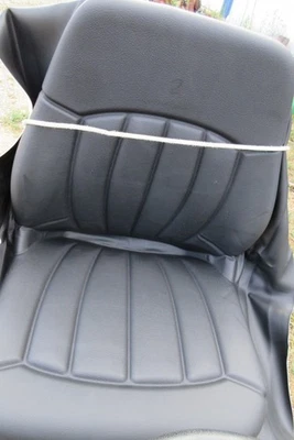 Bobcat 6 670 160 Cojín, Funda Asiento Vinilo y Espuma OEM Foto 1 de 4