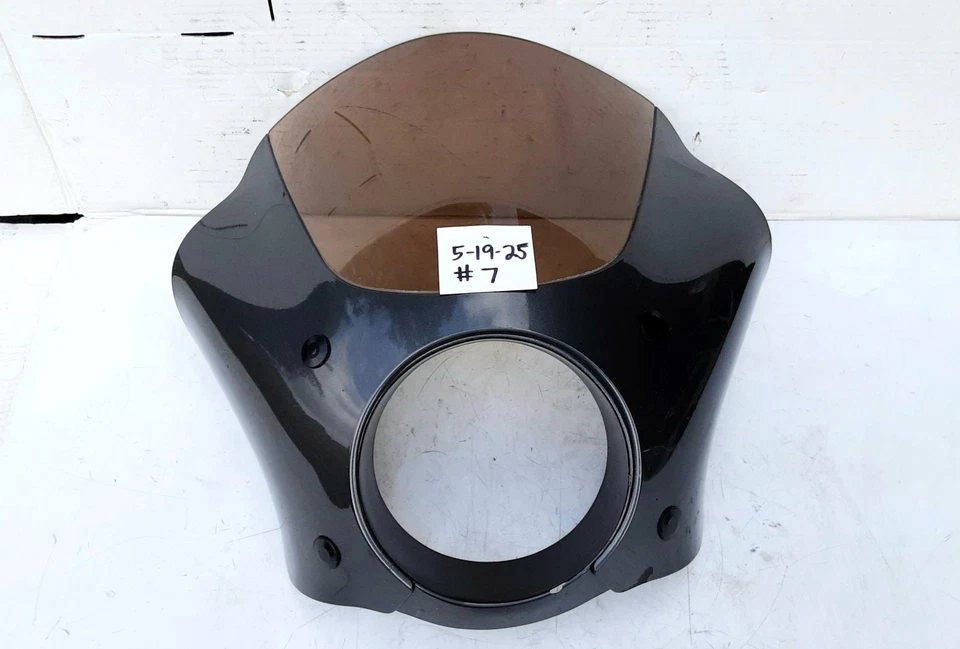 Carenado de café Harley Dyna/Sportster/Indian Scout 1986-2024 Memphis Shades Foto 1 de 4