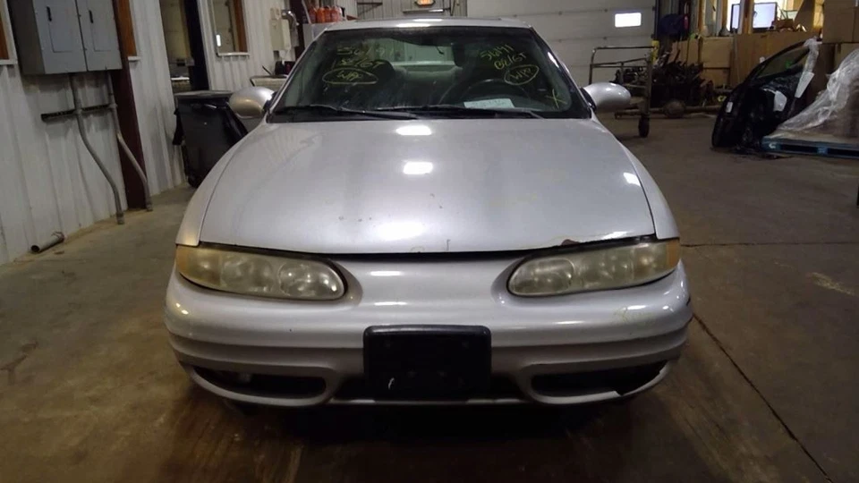 Driver Front Spindle/Knuckle VIN N 4th Digit Classic Fits 97-05 MALIBU 4162664 Foto 1 de 4