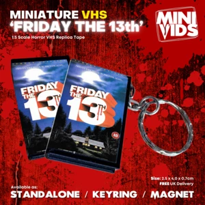 "MiniVids" Miniatur Horror VHS - Horrorfilm Schlüsselanhänger, Magnete, Standalone - Bild 1 von 84