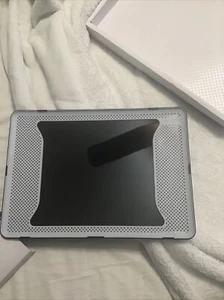 MacBook Pro Tech21 13" Impact Snap Case - Black - Picture 1 of 6