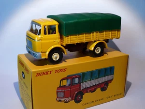 584 Camion bâché Berliet GAK jaune et vert au 1/43 de dinky toys atlas - Picture 1 of 4