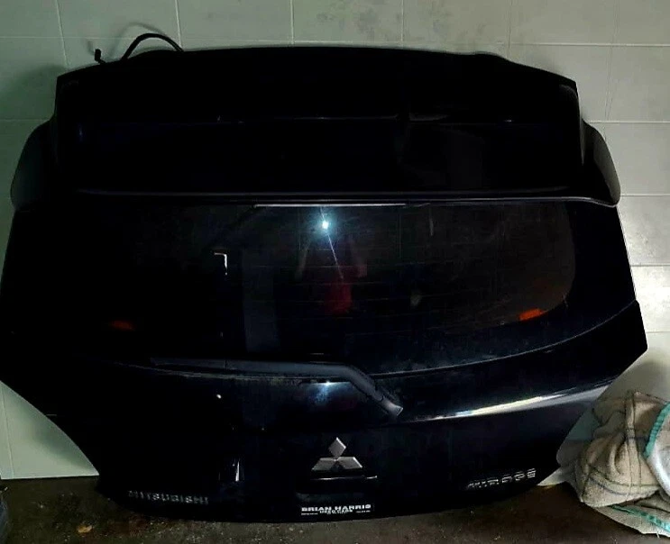 2018 三菱海市蜃楼掀背车升降门 — 第 1/1 张图片