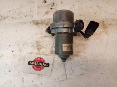 Air Injection Pump from 2003 Audi A6 Allroad 2.7L 7006369 - Image 1 of 4